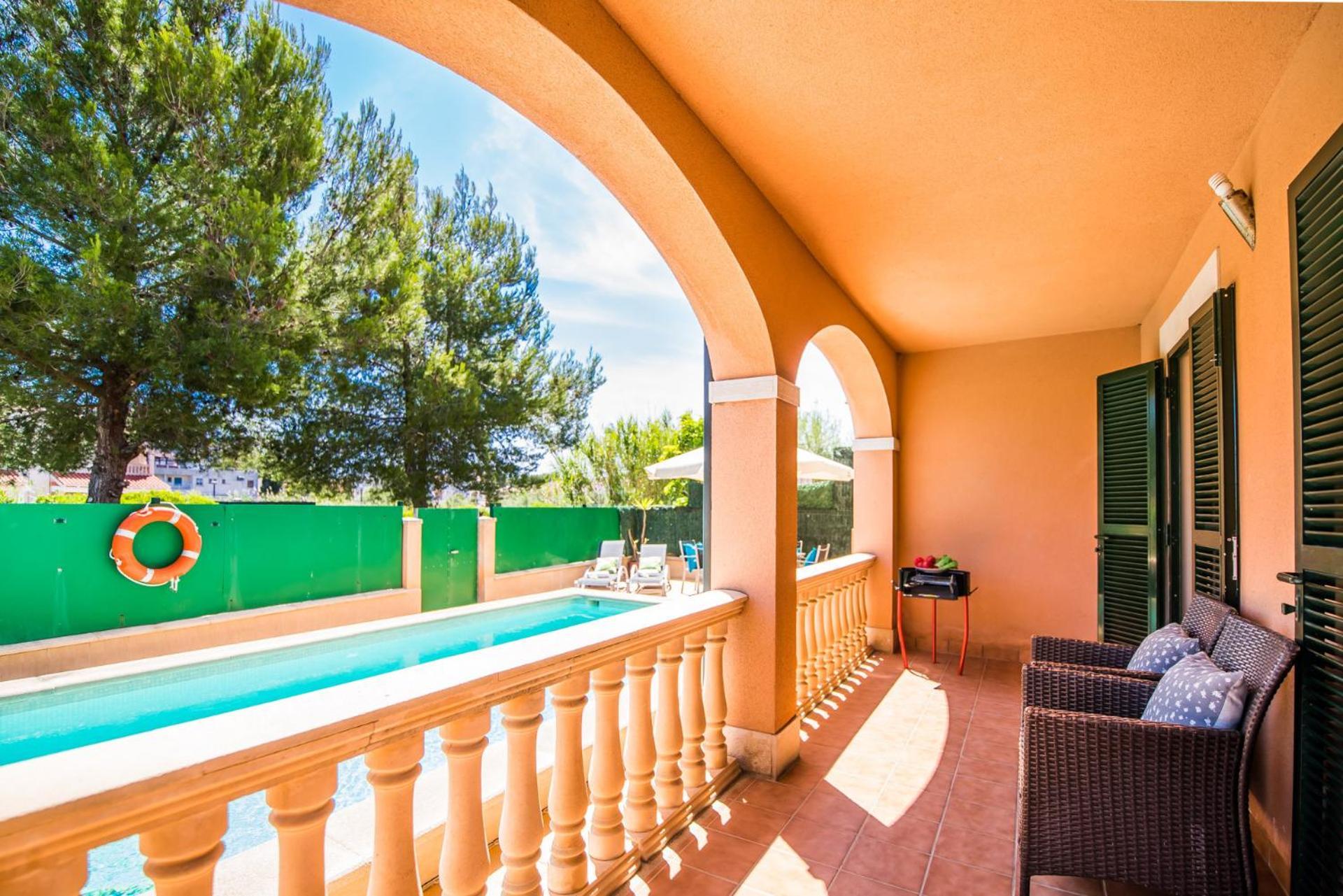 Ideal Mallorca - Delicias * Alcúdia
